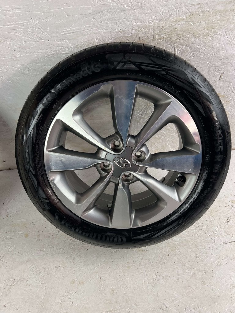 Originele Hyundai I20 I30 Getz Atos velg 16" 4x100 zomerset, Auto-onderdelen, Banden en Velgen, Niet ingevuld, Gebruikt, 16 inch