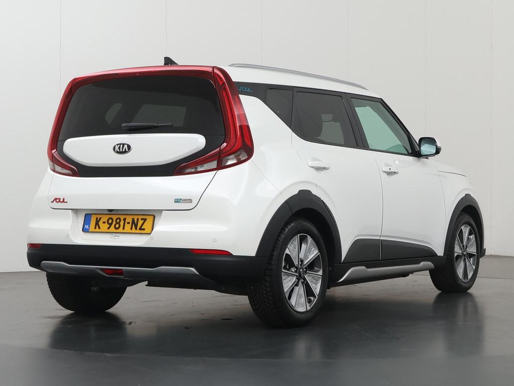 Kia e-Soul ExecutiveLine 64 kWh | Harman/Kardon Audio | Head, Auto's, Kia, Gebruikt, Zwart, 1657 kg, Wit