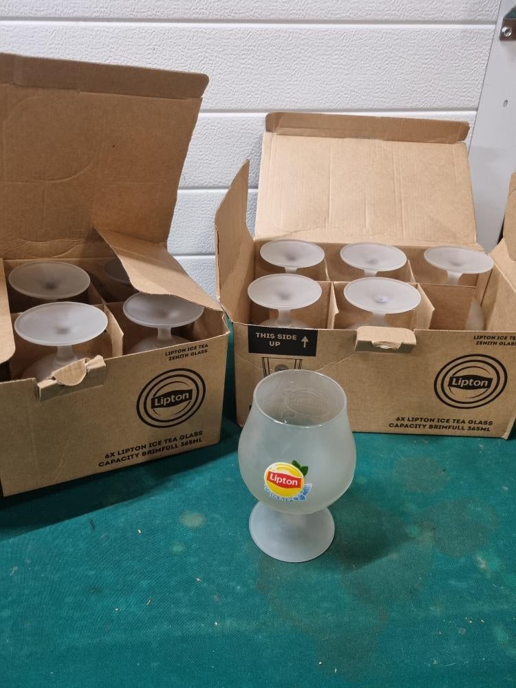 lipton ice tea glazen 4 stuks nieuw 6 verkocht, Verzamelen, Ophalen of Verzenden, 'T Olde Gre-j, Info@toldegrej.nl, Endepoelstraat 20f Didam