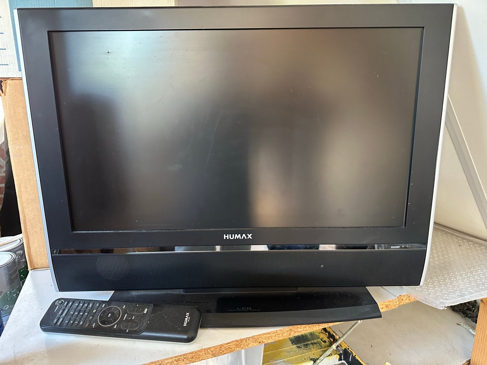 Humax LGB-23DC 23 inch LCD TV met afstandsbediening, Gebruikt, LCD, 40 tot 60 cm, Ophalen
