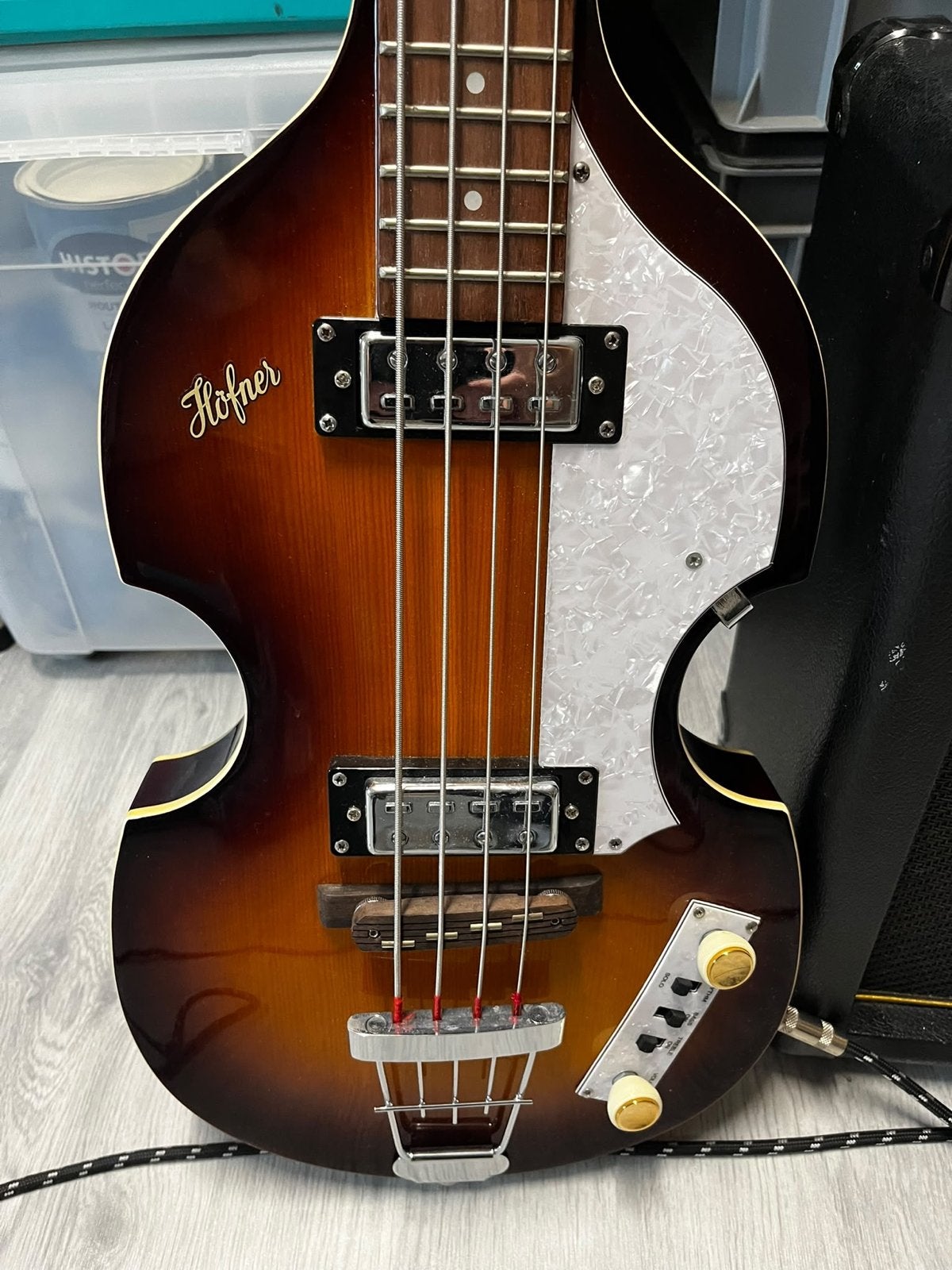 Hofner basgitaar met Marshall MG30FX versterker, Muziek en Instrumenten, Ophalen, Zo goed als nieuw, Elektrisch