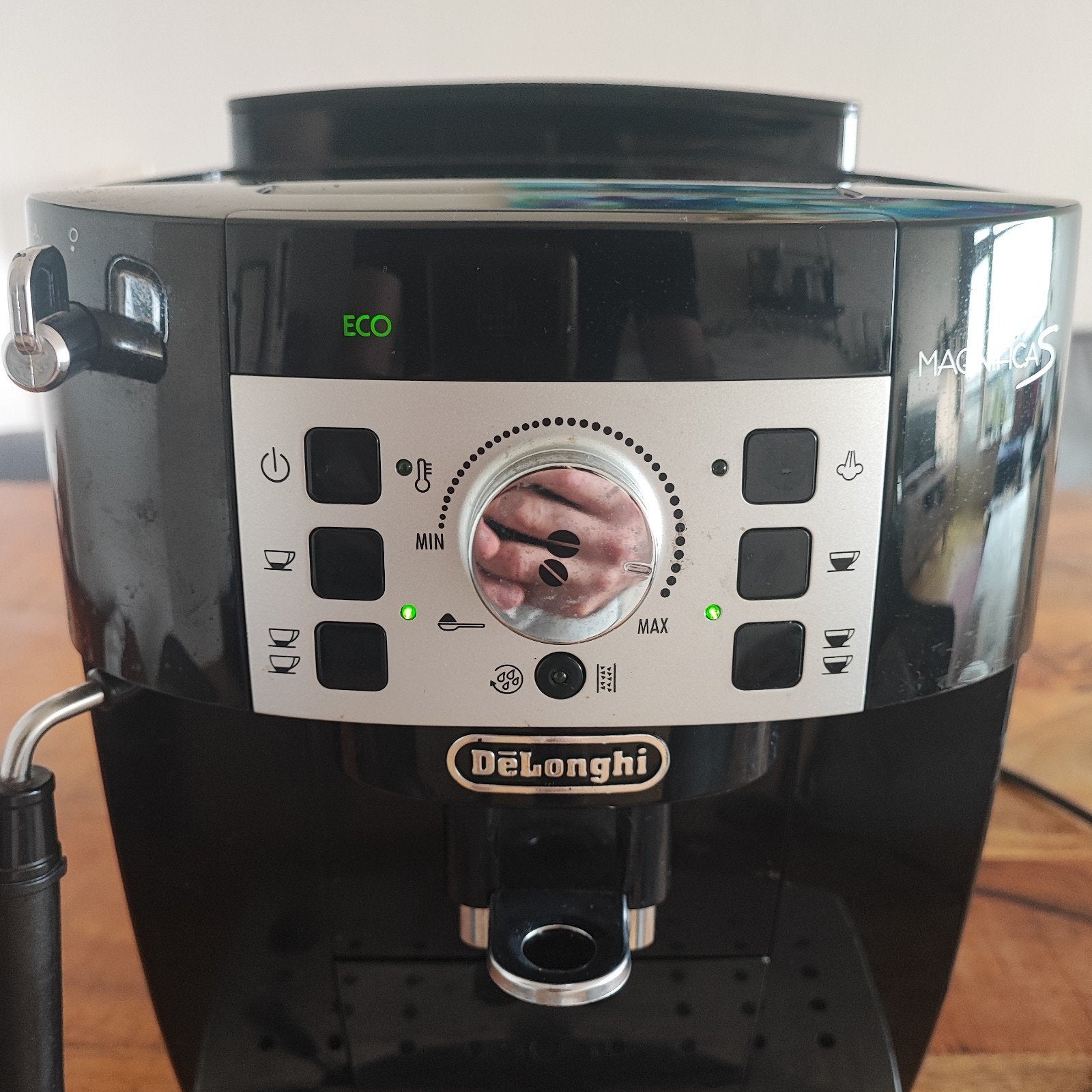Foto 12 van De'Longhi Magnifica S volautomatische espressomachine