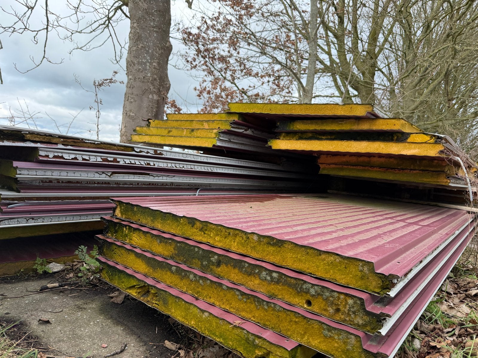 Sandwich wandpanelen - Meer dan 120m2 beschikbaar, Doe-het-zelf en Verbouw, Platen en Panelen, Ophalen, Gebruikt, Overige materialen