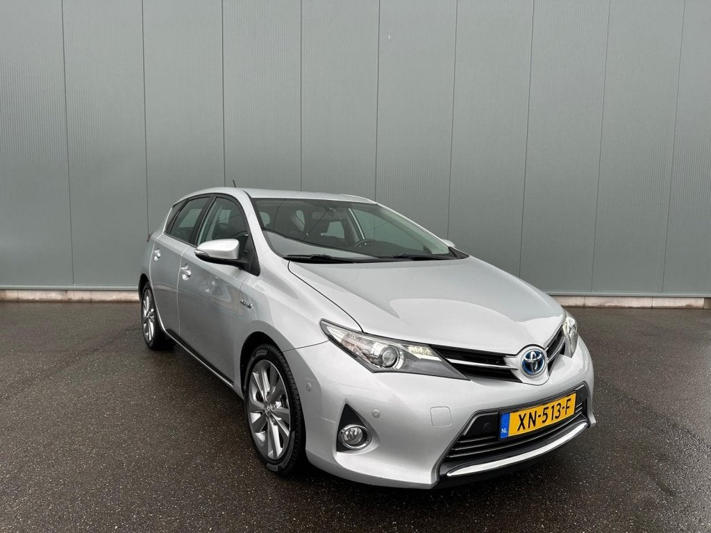 Toyota Auris 1.8 Hybrid Executive CAMERA | HALF LEDER | ONDE, Auto's, Automaat, Euro 5, 4 cilinders, Bedrijf