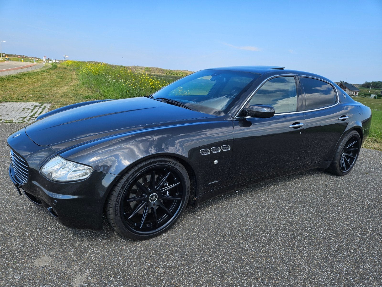Maserati Quattroporte 4.2 V8 '07 ZF Aut. 20 inch, Auto's, Maserati, Automaat, Leder, 129 €/maand, Sedan