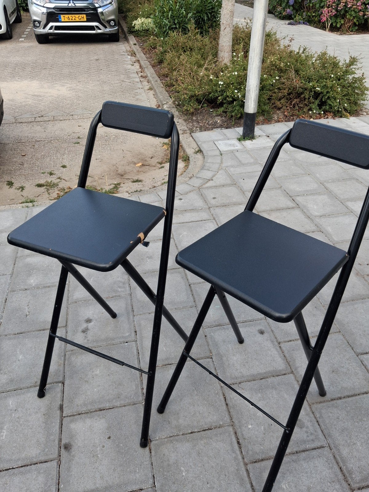 Zwarte klapstoelen - intensief gebruikt, Ophalen, Gebruikt, Twee, Zwart