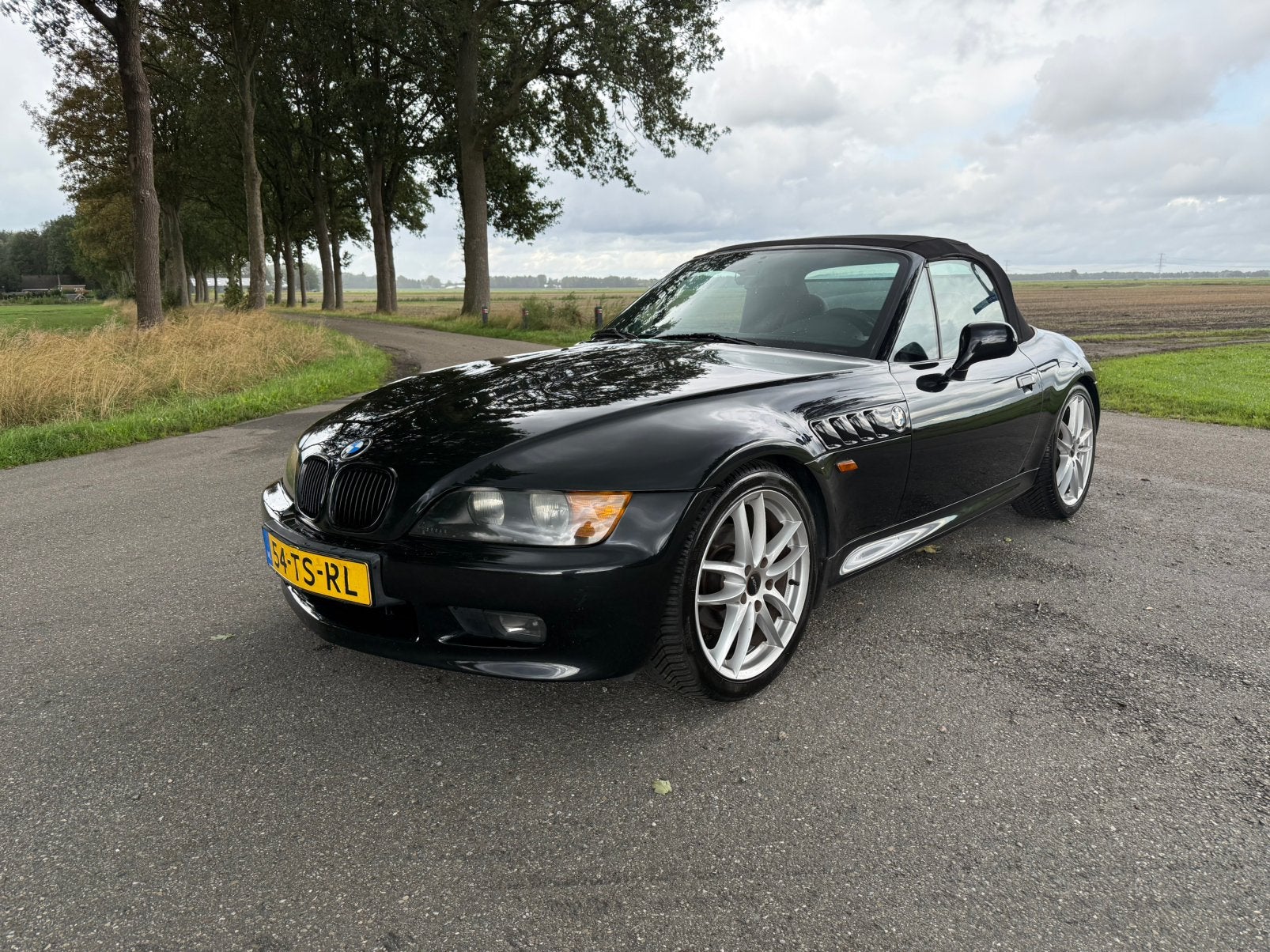 BMW Z3 1.9 103KW 1997 Zwart, Auto's, BMW, 1160 kg, Achterwielaandrijving, Zwart, 4 cilinders