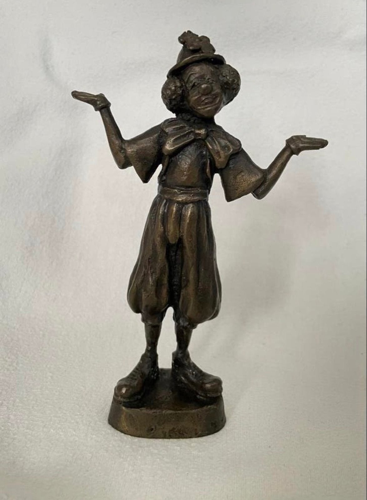 Bronzen beeldje van Janneke Ros - Clown/Harlekijn, Antiek en Kunst, Kunst | Beelden en Houtsnijwerken, Overige onderwerpen, Minder dan 20 cm