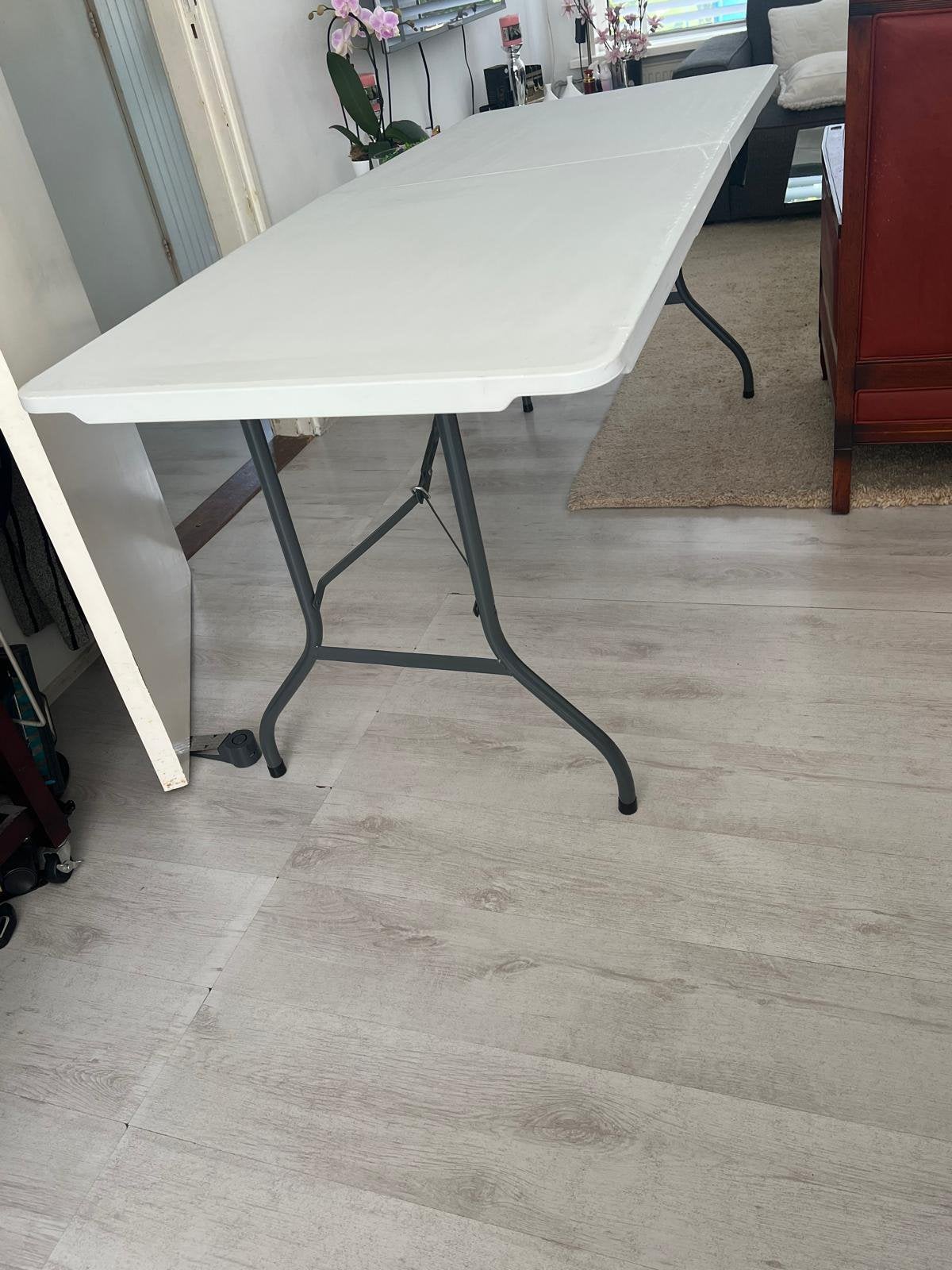 Te koop: Sterke Opvouwbare Kampeertafel., Caravans en Kamperen, Kampeermeubelen, Ophalen of Verzenden, Zo goed als nieuw, Campingtafel