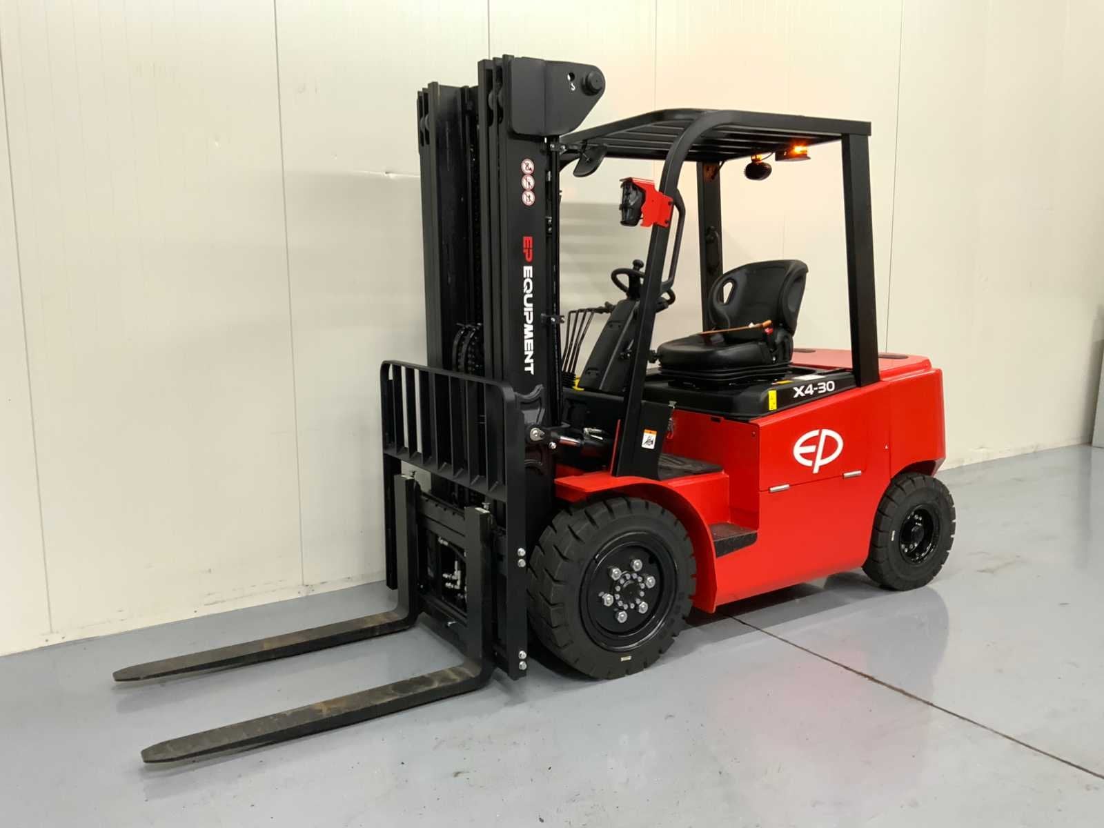 EP X4-30 Vorkheftruck - Triplex - Uitneembare accu's - Freel, Elektrisch, Heftruck, EP