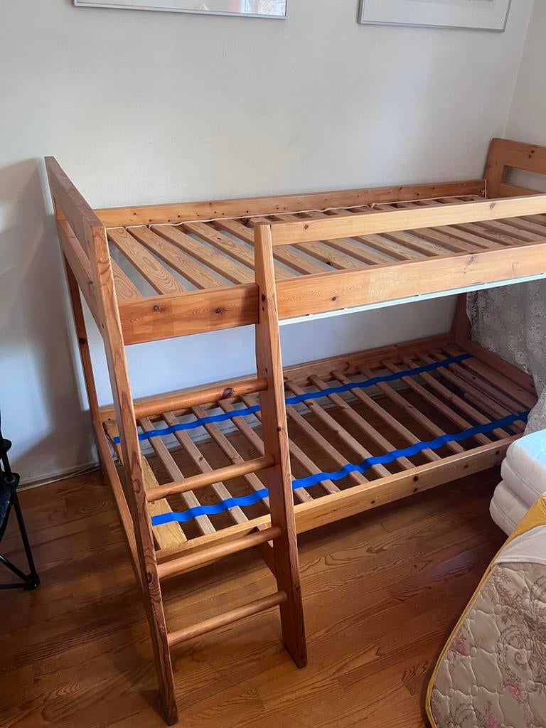 Degelijk Houten Stapelbed - Perfect voor Kinderkamer, Kinderen en Baby's, Kinderkamer | Stapelbedden en Hoogslapers, Ophalen, Gebruikt