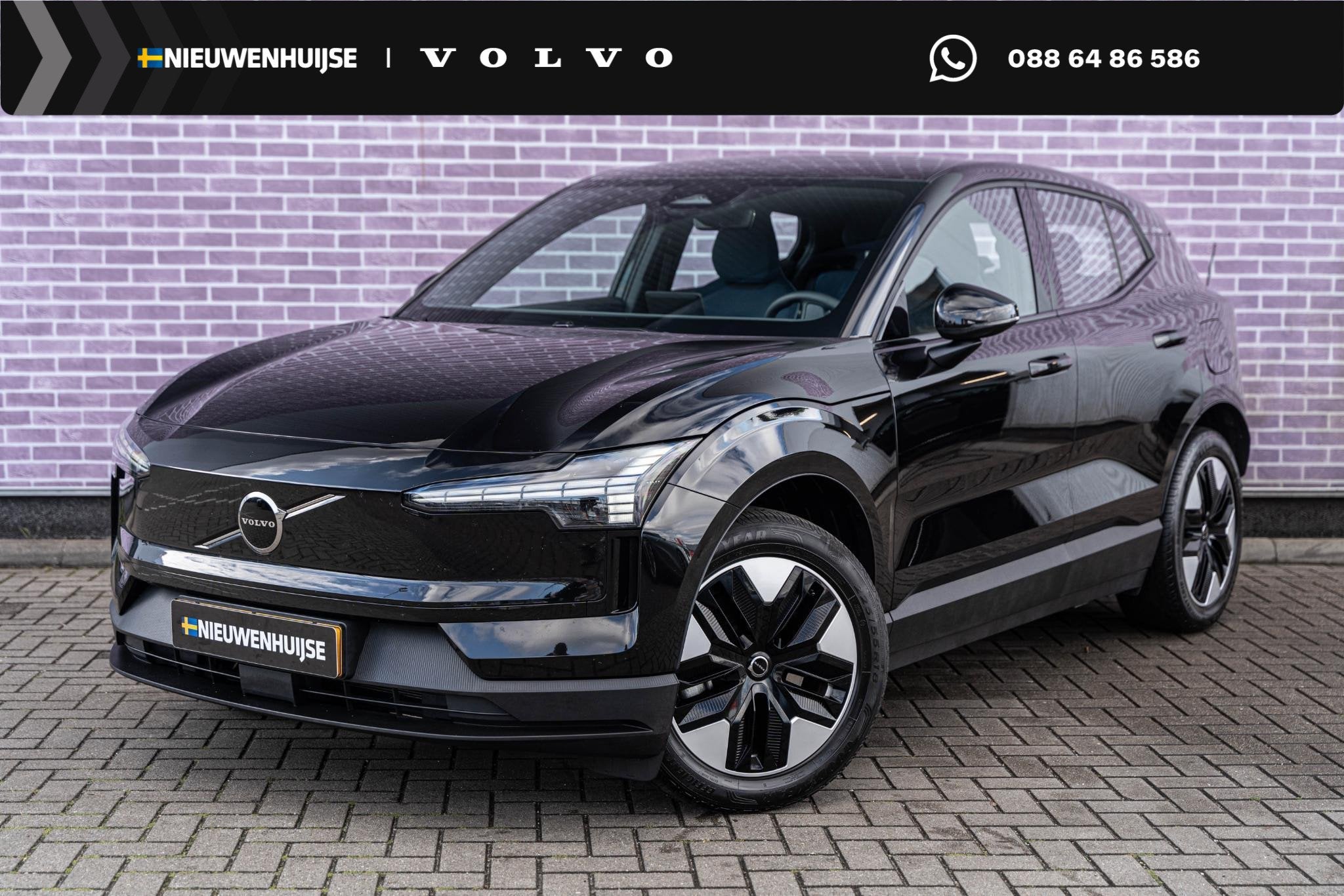 Volvo EX30 P3 Plus Europa 51 kWh | Stoel-/Stuurverwarming |, Auto's, Volvo, Automaat, Achterwielaandrijving, Leder en Stof, Zwart