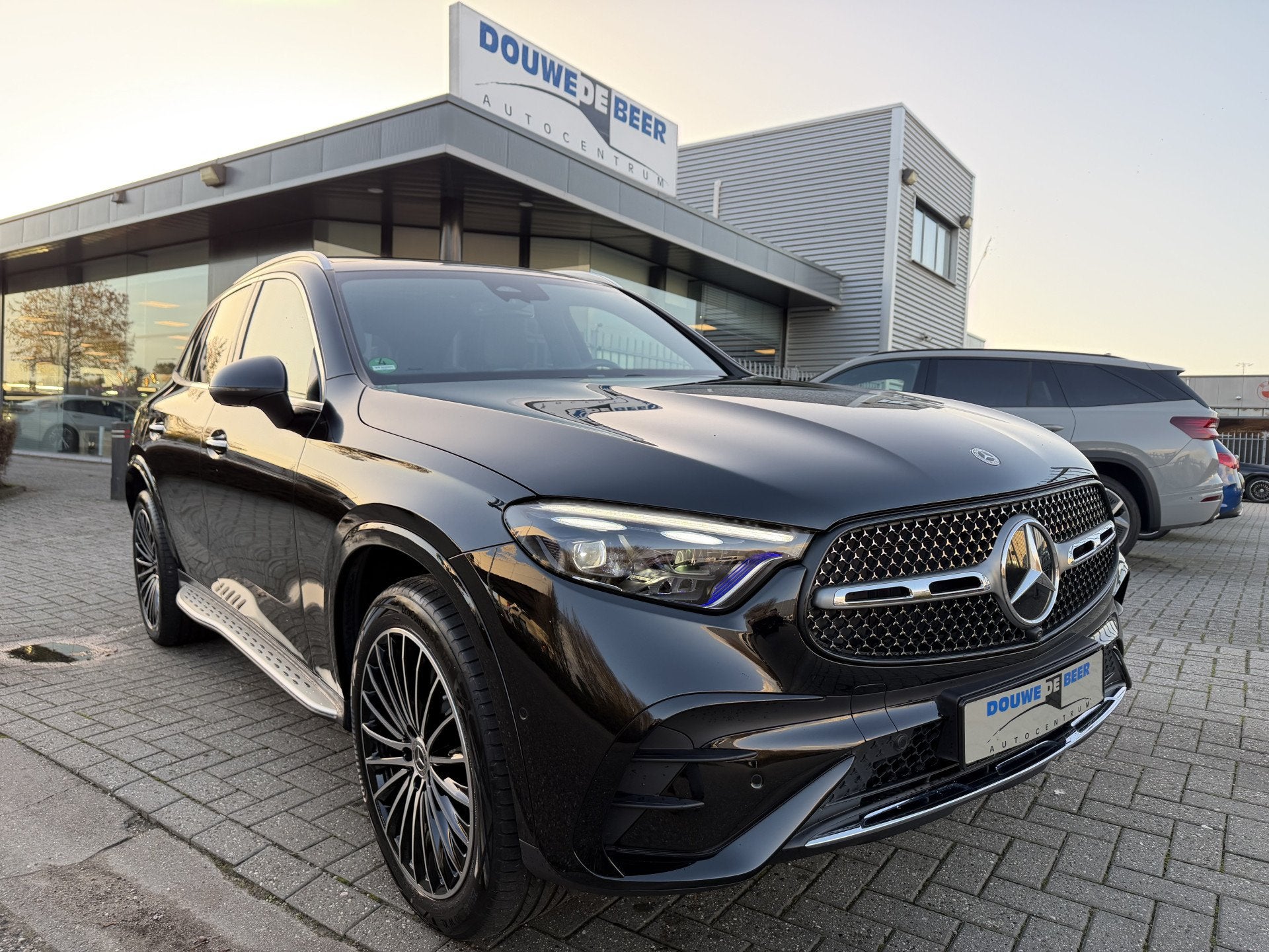 Mercedes-Benz GLC 300e 4MATIC AMG Line Premium Pano-Dak | Bu, Automaat, Gebruikt, Zwart, Zwart