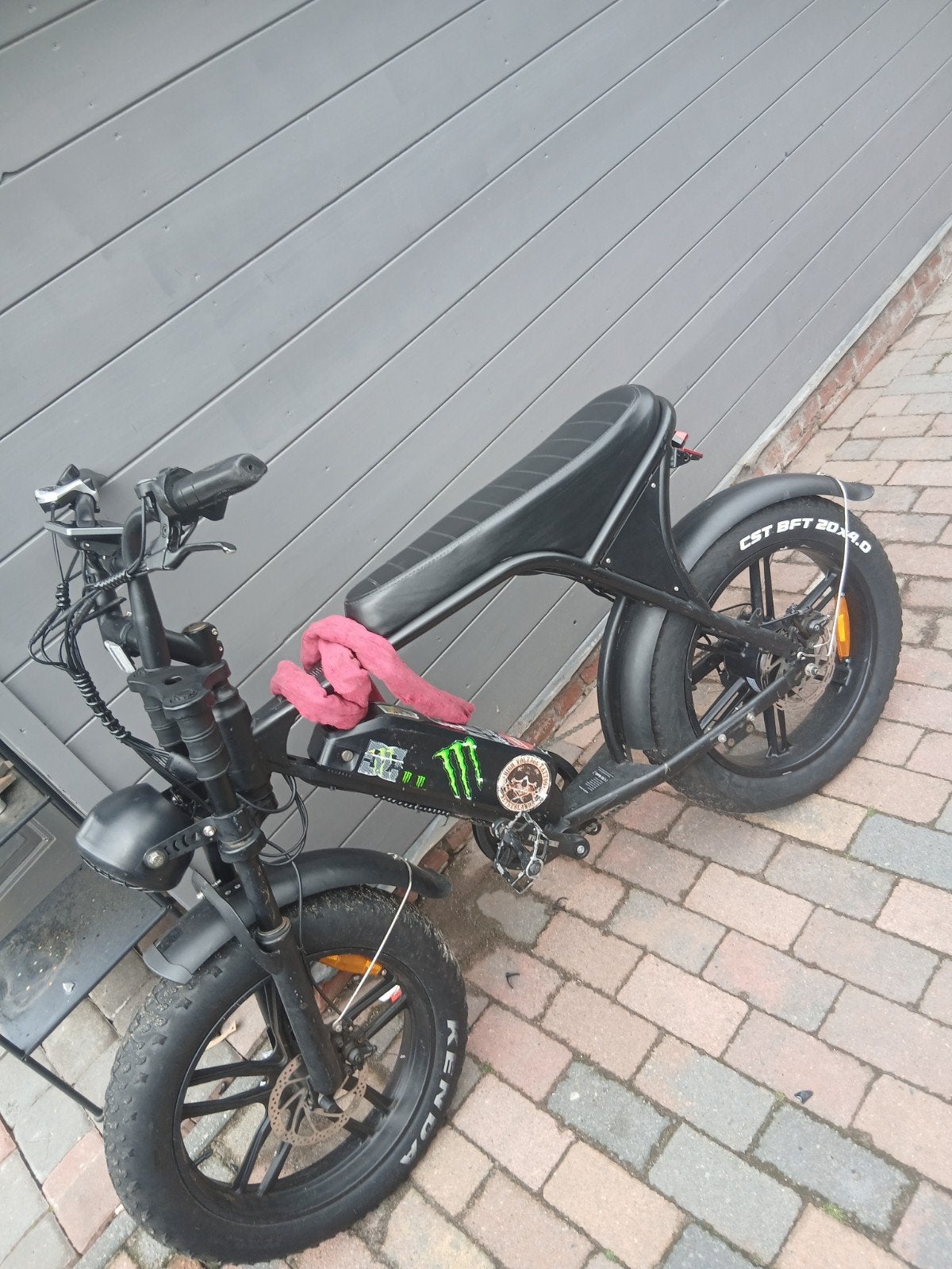 V8 7.0 E-bike met 750W motor en halftwist gashendel, Fietsen en Brommers, Ophalen