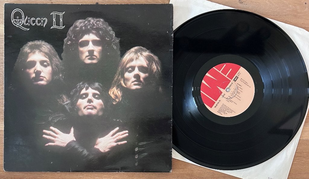 QUEEN - Queen II ( LP; orig. NL 1974 persing ), LP, Ophalen of Verzenden, Zo goed als nieuw, 12 inch
