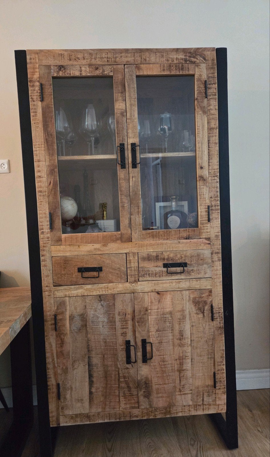 Mango houten vitrinekast 190x95x45 cm - Zonder schade, Zo goed als nieuw, 150 tot 200 cm, 25 tot 50 cm, Glas