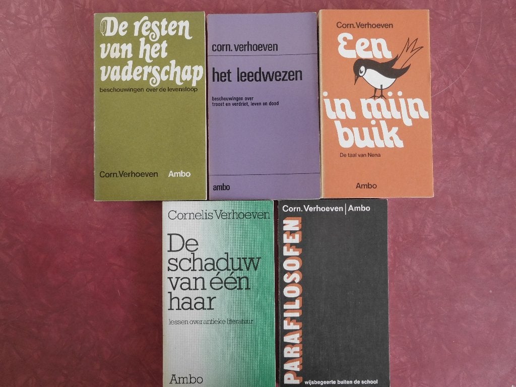 Cornelis Verhoeven Een vogeltje in mijn buik Het leedwezen, Ophalen of Verzenden, Gelezen