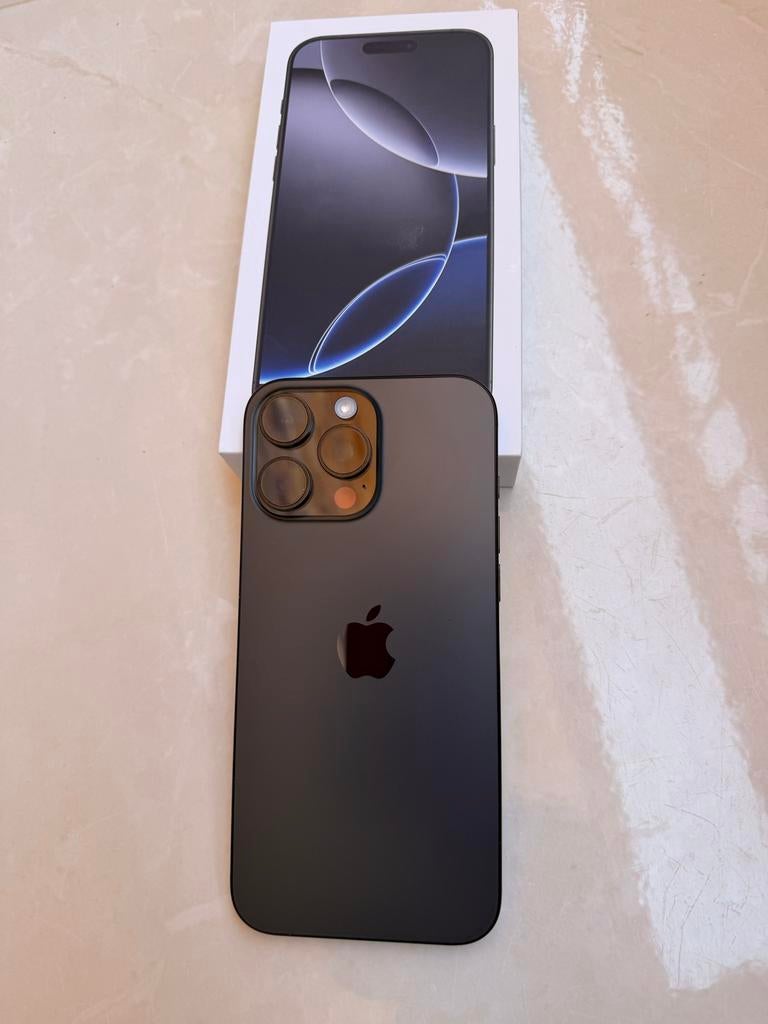 iPhone 16 Pro Max (512GB) - Zo goed als nieuw, Zwart, Telecommunicatie, Mobiele telefoons | Apple iPhone, 512 GB, Zwart, IPhone 16 Pro Max