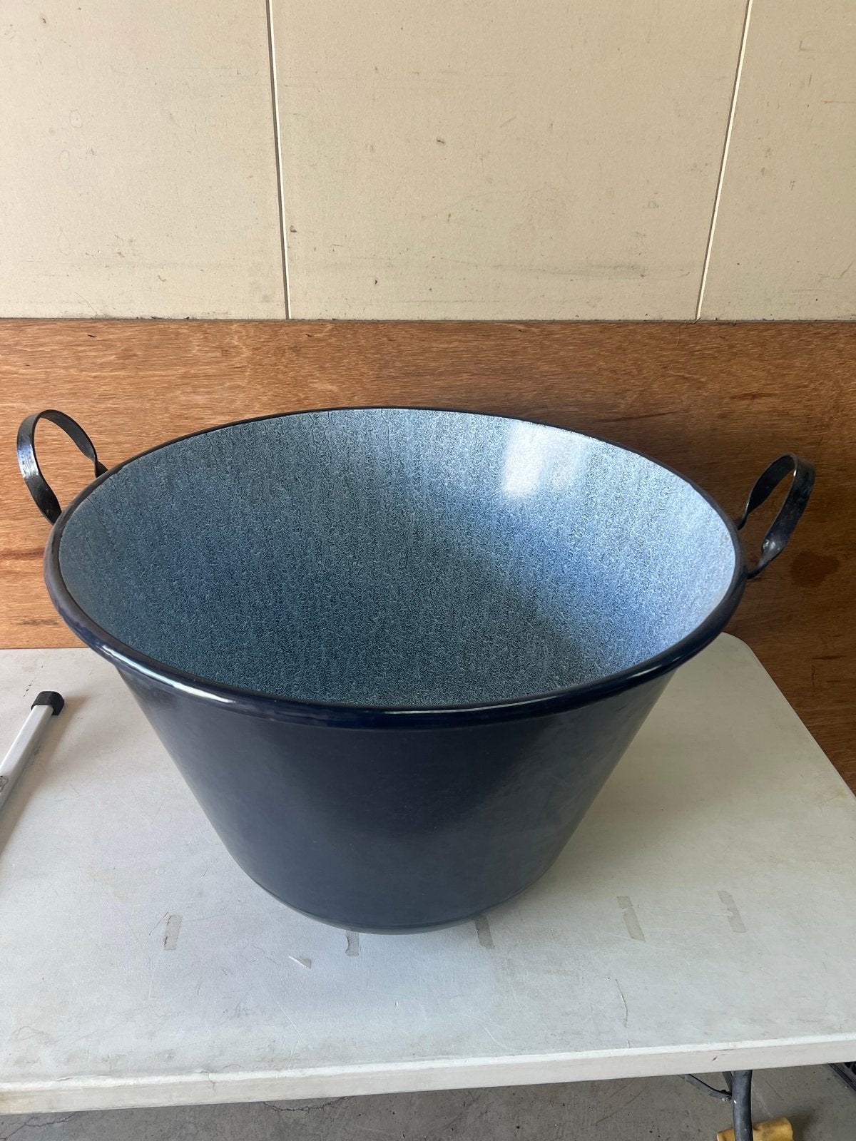 Grote emaille heksenketel 150 liter, Ophalen