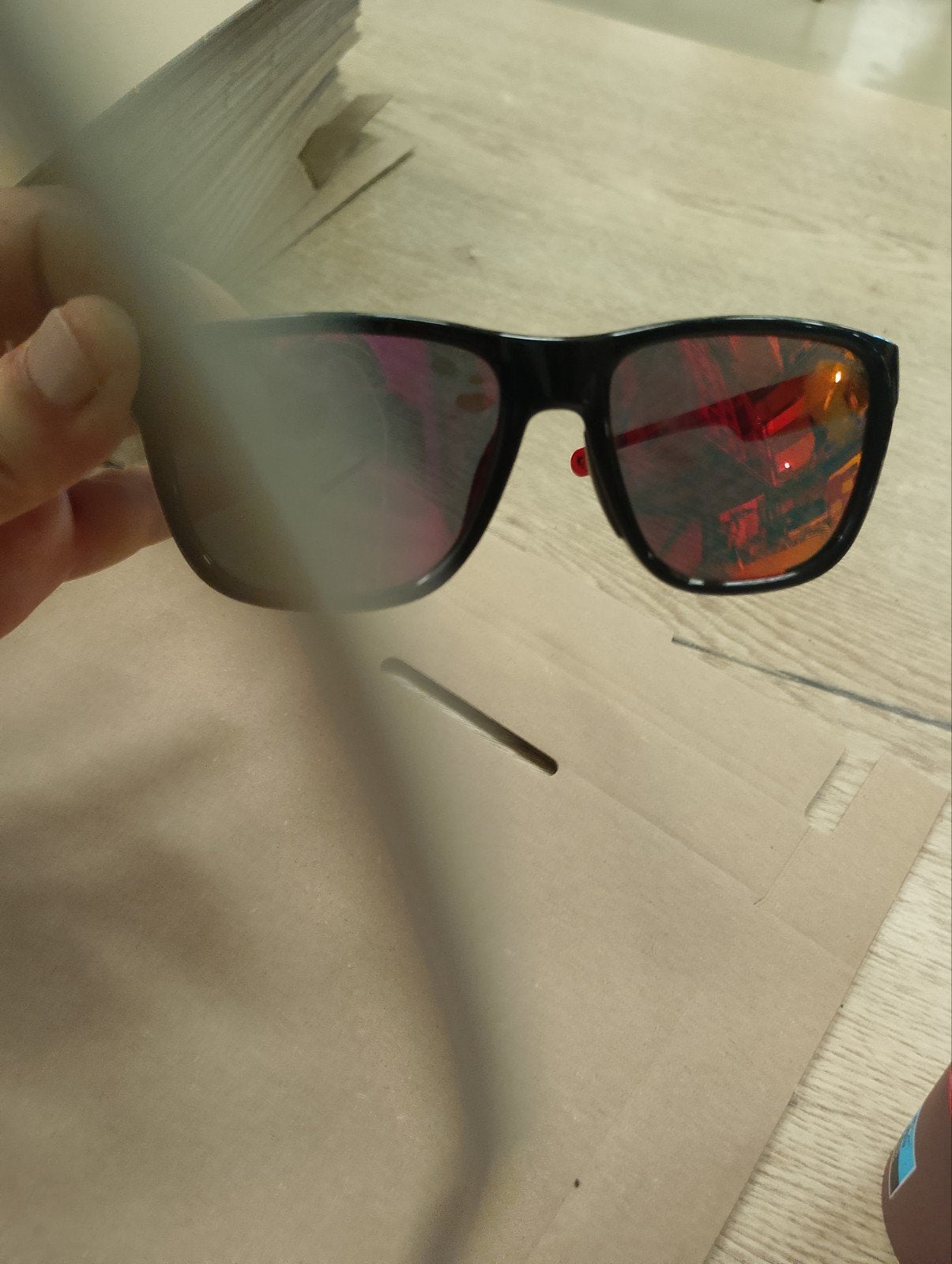 Ducati Carrera zonnenbril uv zgan,met rayban case, Sieraden, Tassen en Uiterlijk, Zonnebrillen en Brillen | Heren, Ophalen, Zo goed als nieuw