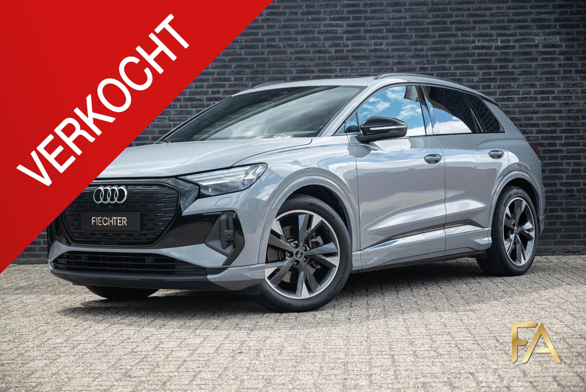 Audi Q4 e-tron 50 quattro S edition 77 kWh Panodak|Sline|kie, Auto's, Automaat, Zwart, 2135 kg, 450 min