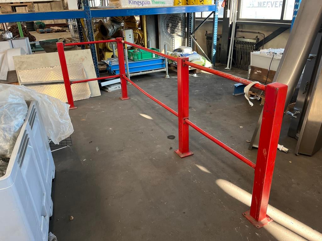 Rode L-vormige omheining, 307x97cm, 1m hoog, Ophalen, Gebruikt, IJzer, Overige typen