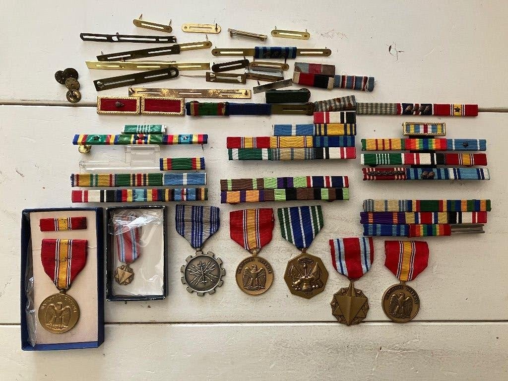 Diverse US Ribbons en Medals, Ophalen of Verzenden, Landmacht, Amerika, Lintje, Medaille of Wings