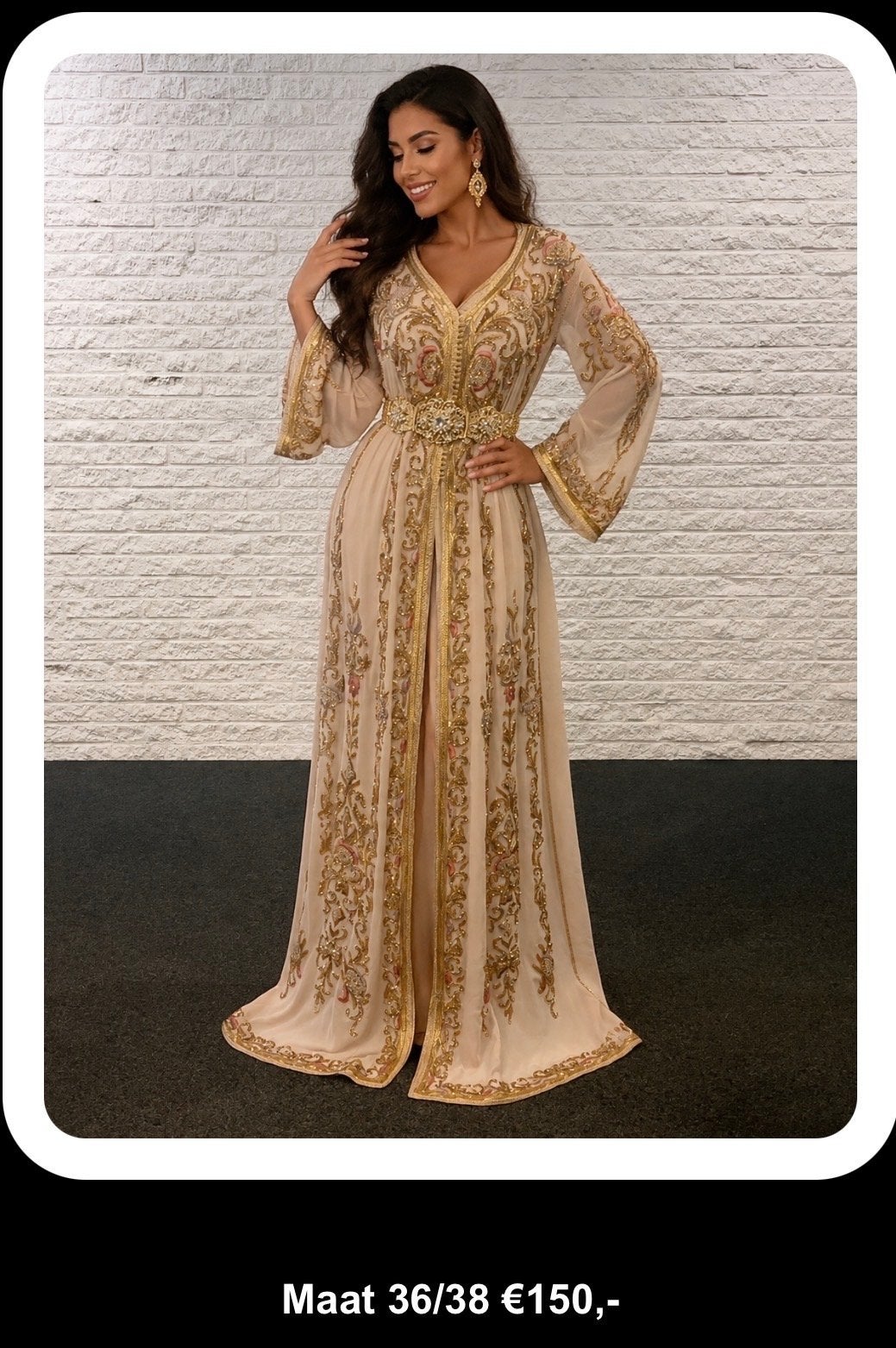 Prachtige beige kaftan met gouden borduursels van-Maat 36/38, Overige typen, Beige, Nieuw, Ophalen