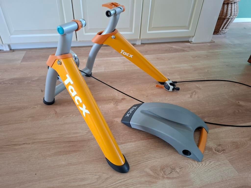 Tacx Trainer voor fietstraining, Ophalen, Gebruikt, Overige typen, Kunststof