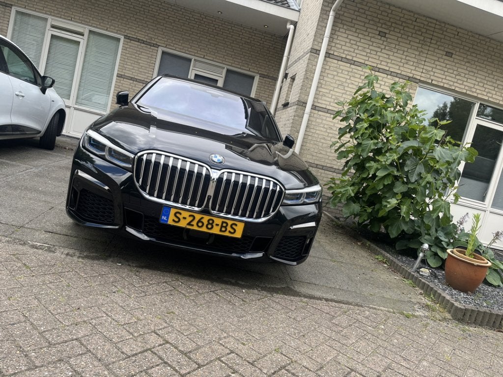 Grill Nieren BMW 7 SERIE G11 G12 LCI / 8494817, Gebruikt, BMW, Info@bmw-group.nl, BMW Germany
