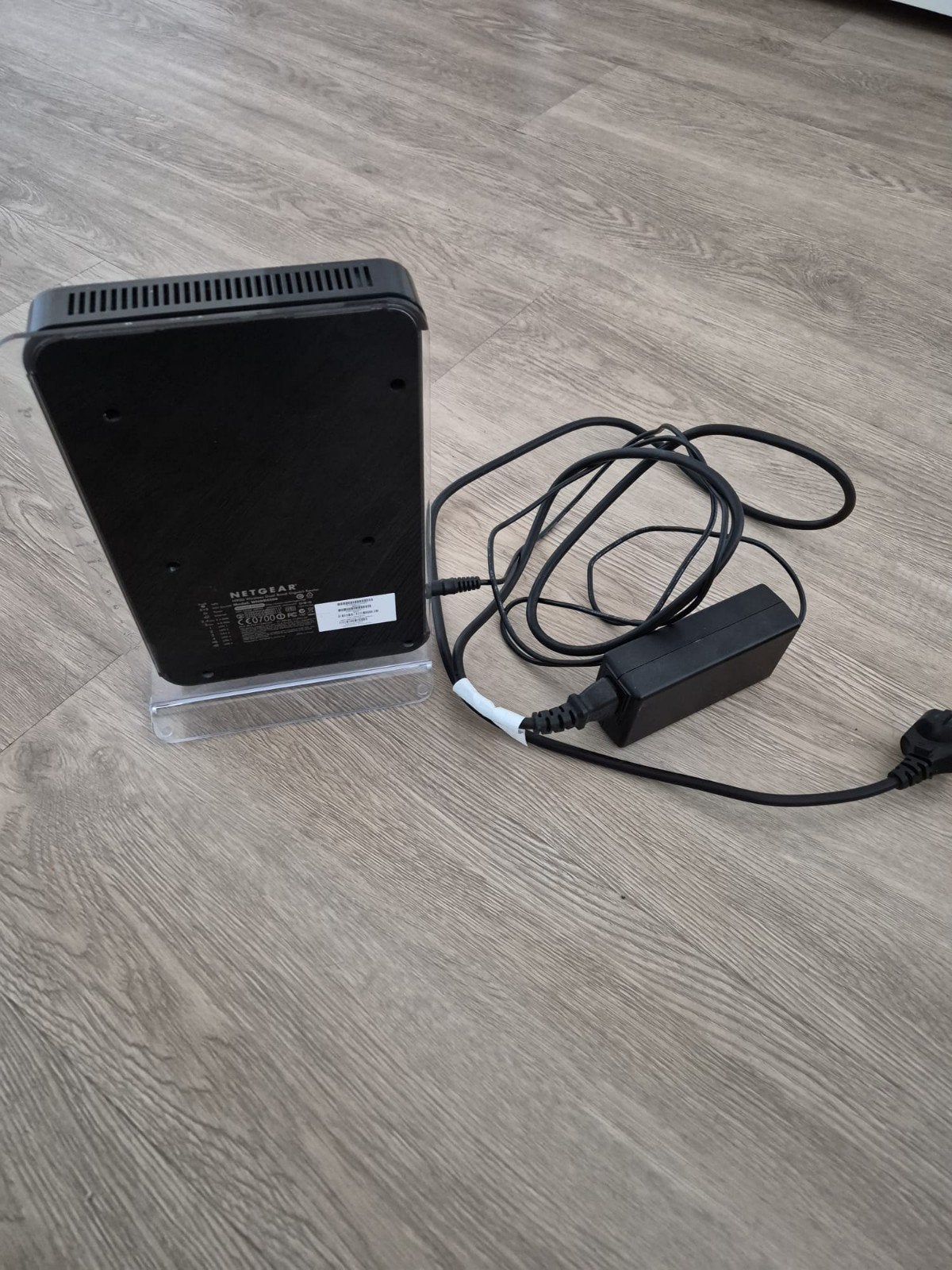 NETGEAR Router - Goede staat, Computers en Software, Routers en Modems, Ophalen of Verzenden, Gebruikt, Router, NETGEAR