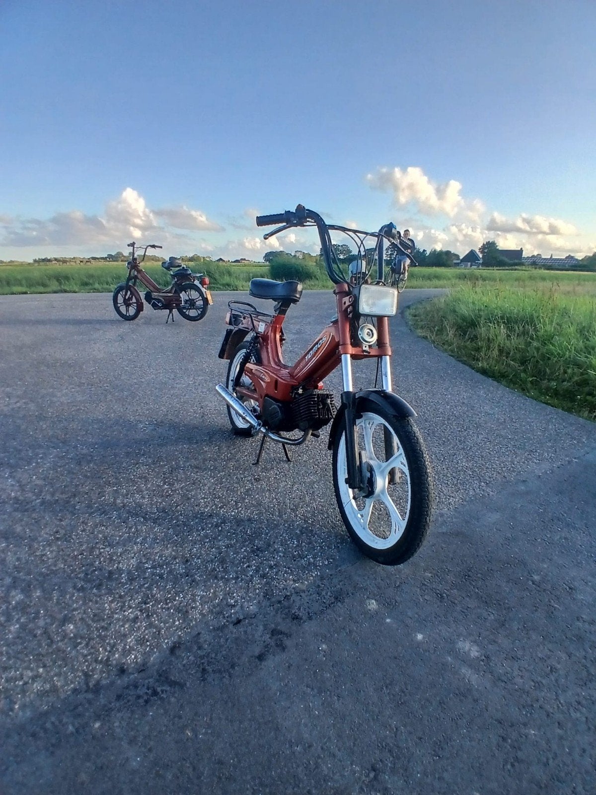 Tomos A35 met kenteken, Fietsen en Brommers, Brommers | Tomos, Ophalen, Zo goed als nieuw, 2 versnellingen, 50 cc