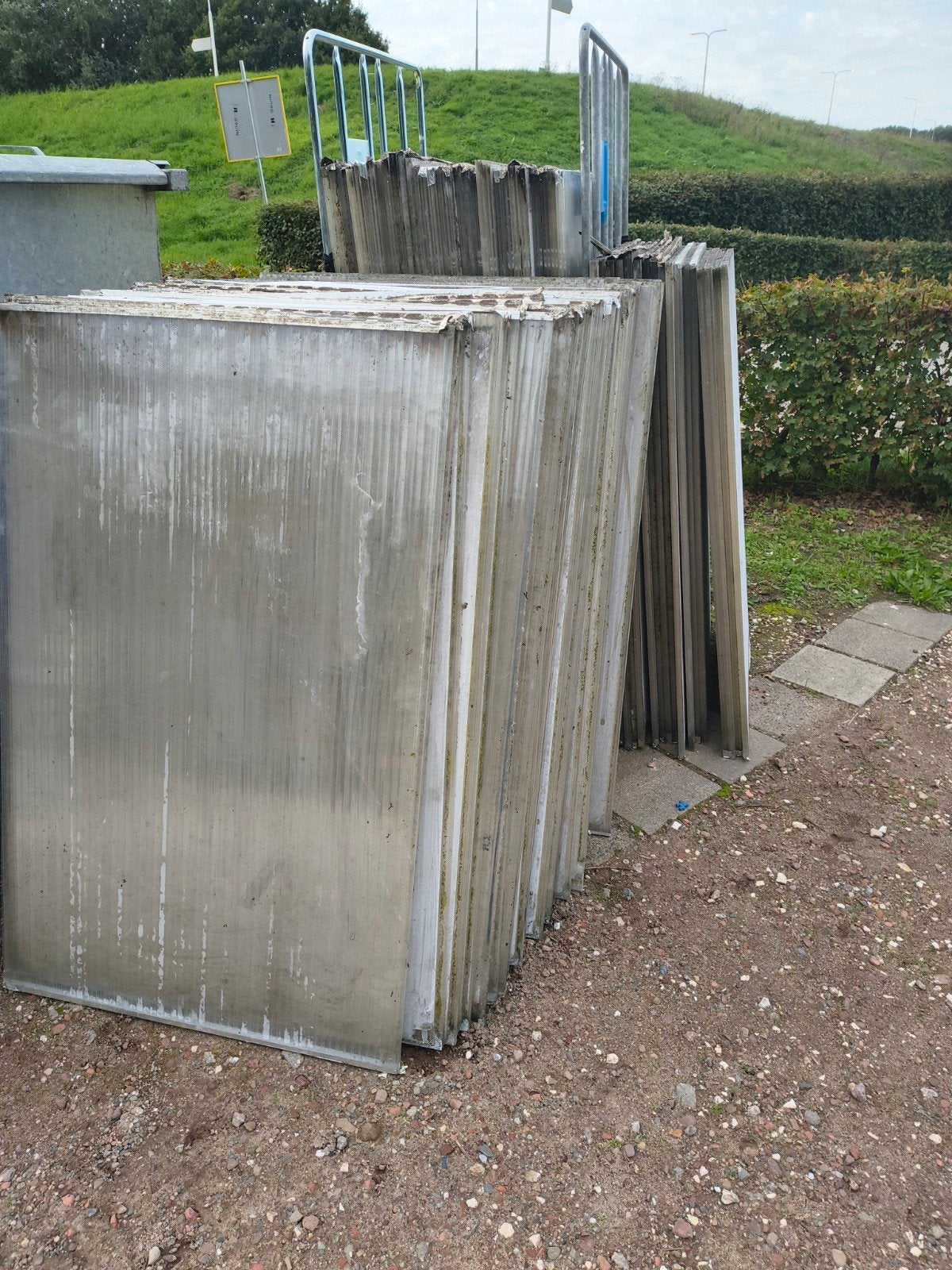 Gebruikte dakplaten .zonder de contener!!!!, Ophalen of Verzenden, Gebruikt, Overige typen, Minder dan 2 meter