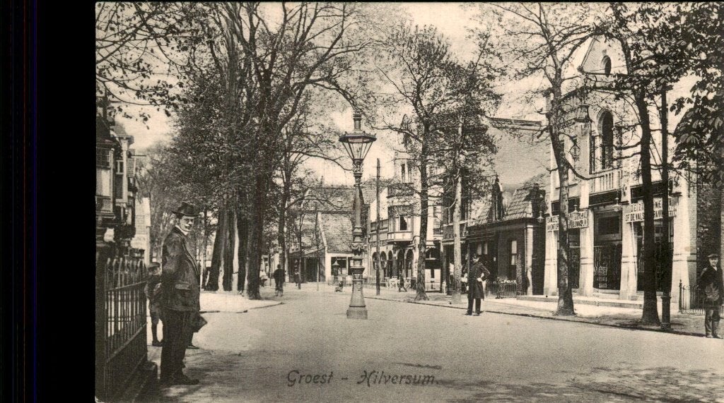 Hilversum - Groest - Straatbeeld, Ophalen of Verzenden, Voor 1920, Ongelopen, Noord-Holland