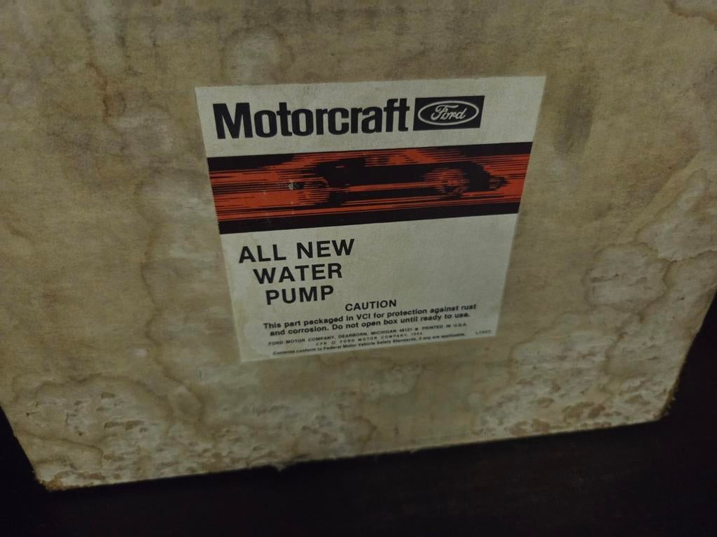 FORD MUSTANG 351 CU NIEUWE MOTORCRAFT WATERPOMP 50 EURO, Ophalen of Verzenden, Nieuw, Ford