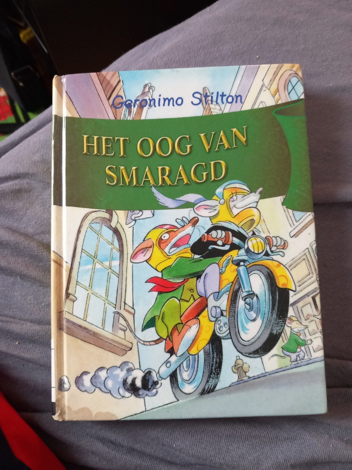 Geronimo Stilton - Het Oog van Smaragd, Fictie algemeen, Geronimo Stilton, Ophalen of Verzenden, Zo goed als nieuw