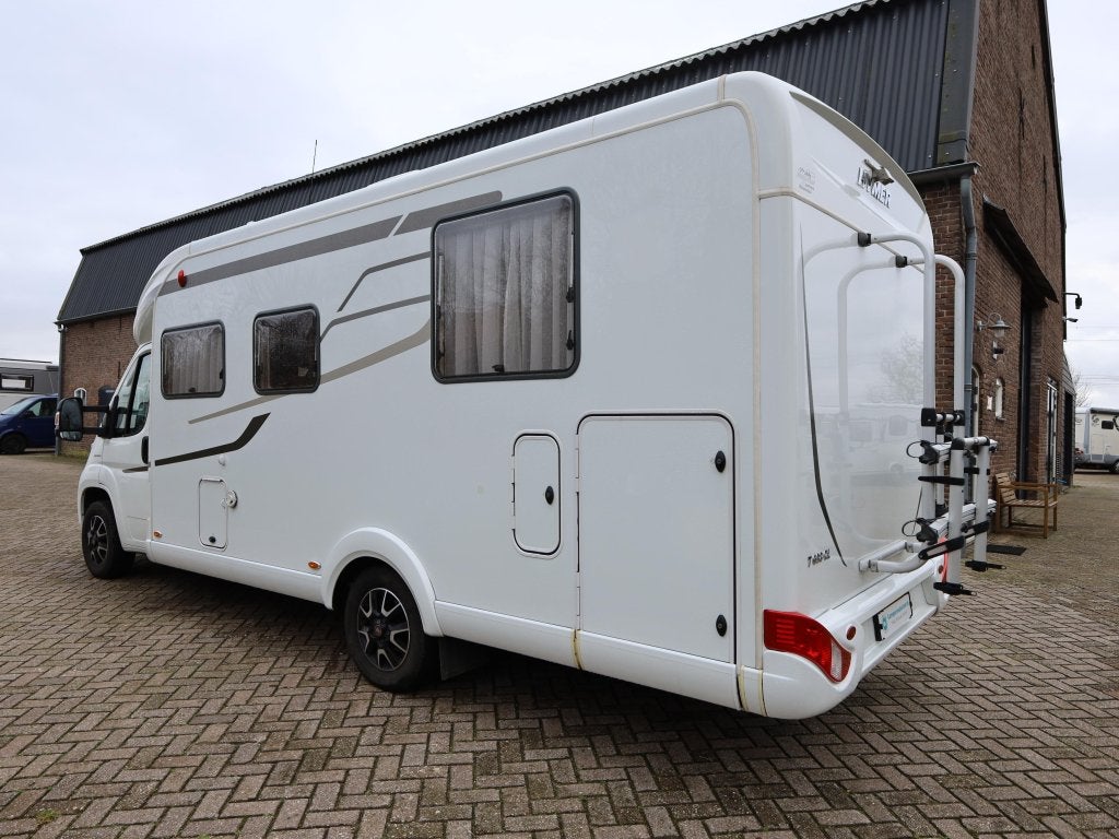 Hymer T 698 CL Queensbed, Caravans en Kamperen, Campers, Niet ingevuld, Koelkast, Ringverwarming, Fiat