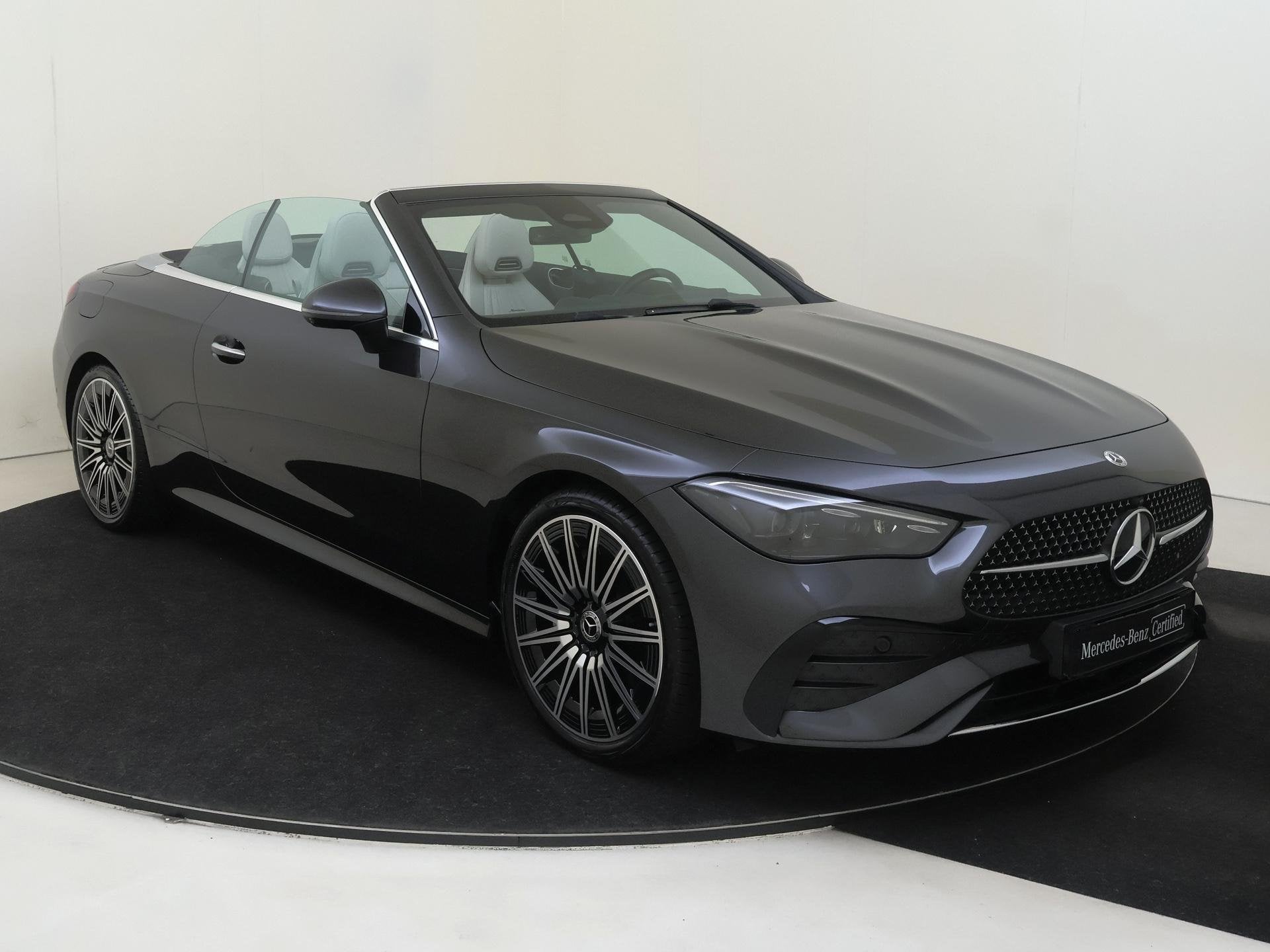 Mercedes-Benz CLE Cabriolet 200 AMG Line / Premium/ 20 inch/, Auto's, Automaat, 4 cilinders, Cabriolet, 4 stoelen