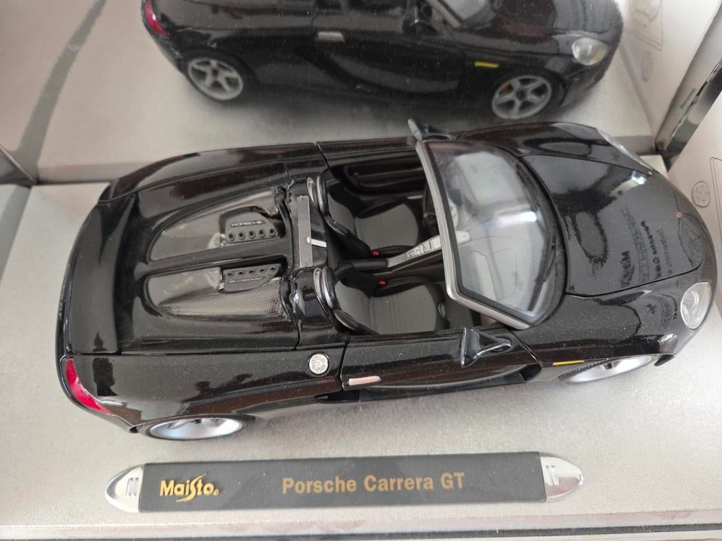 Maisto Porsche Carrera GT Modelauto Zwart, Hobby en Vrije tijd, Modelauto's | 1:18, Zo goed als nieuw, Maisto, Ophalen of Verzenden