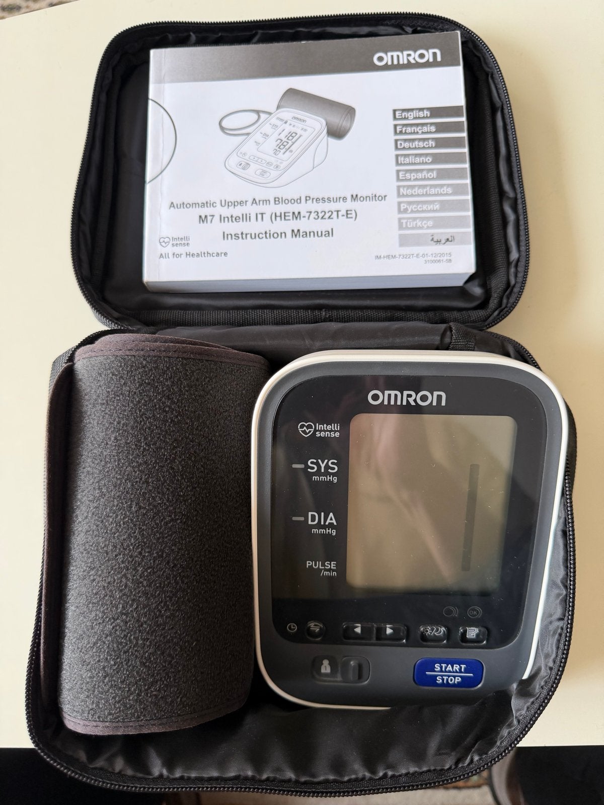 Omron M7 Intelli IT Bloeddrukmeter (HEM-7322T-E), Ophalen, Zo goed als nieuw, Overige typen