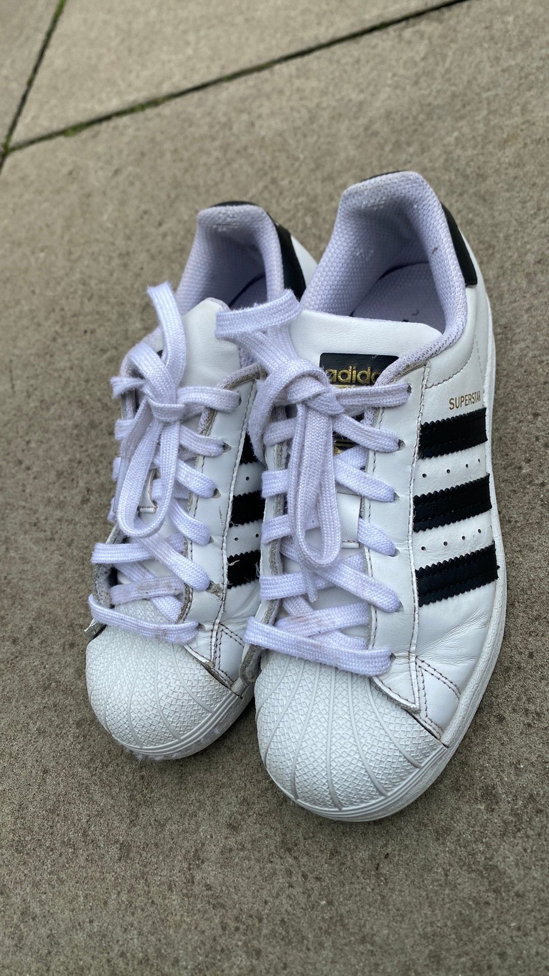 Adidas Superstar sneakers wit/zwart, Ophalen of Verzenden, Gedragen, Wit, Sneakers of Gympen