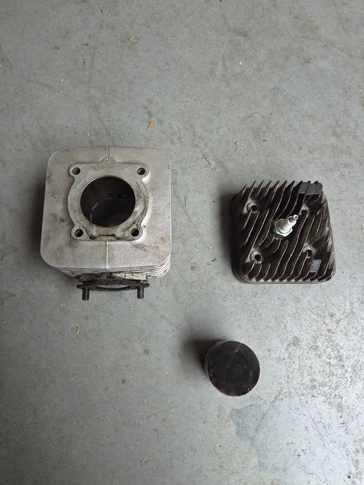Piaggio 125 cc cilinderset compleet met zuiger, Ophalen of Verzenden, Cilinder, Piaggio