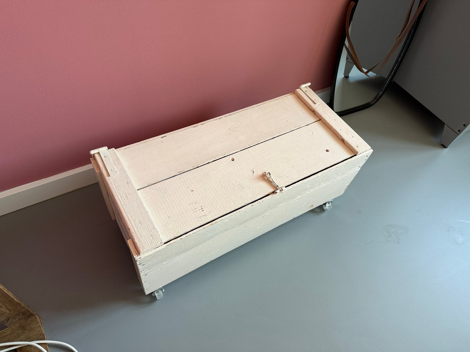 Houten opbergkist op wielen voor speelgoed, Ophalen, Gebruikt, 50 tot 100 cm, 5 – 50