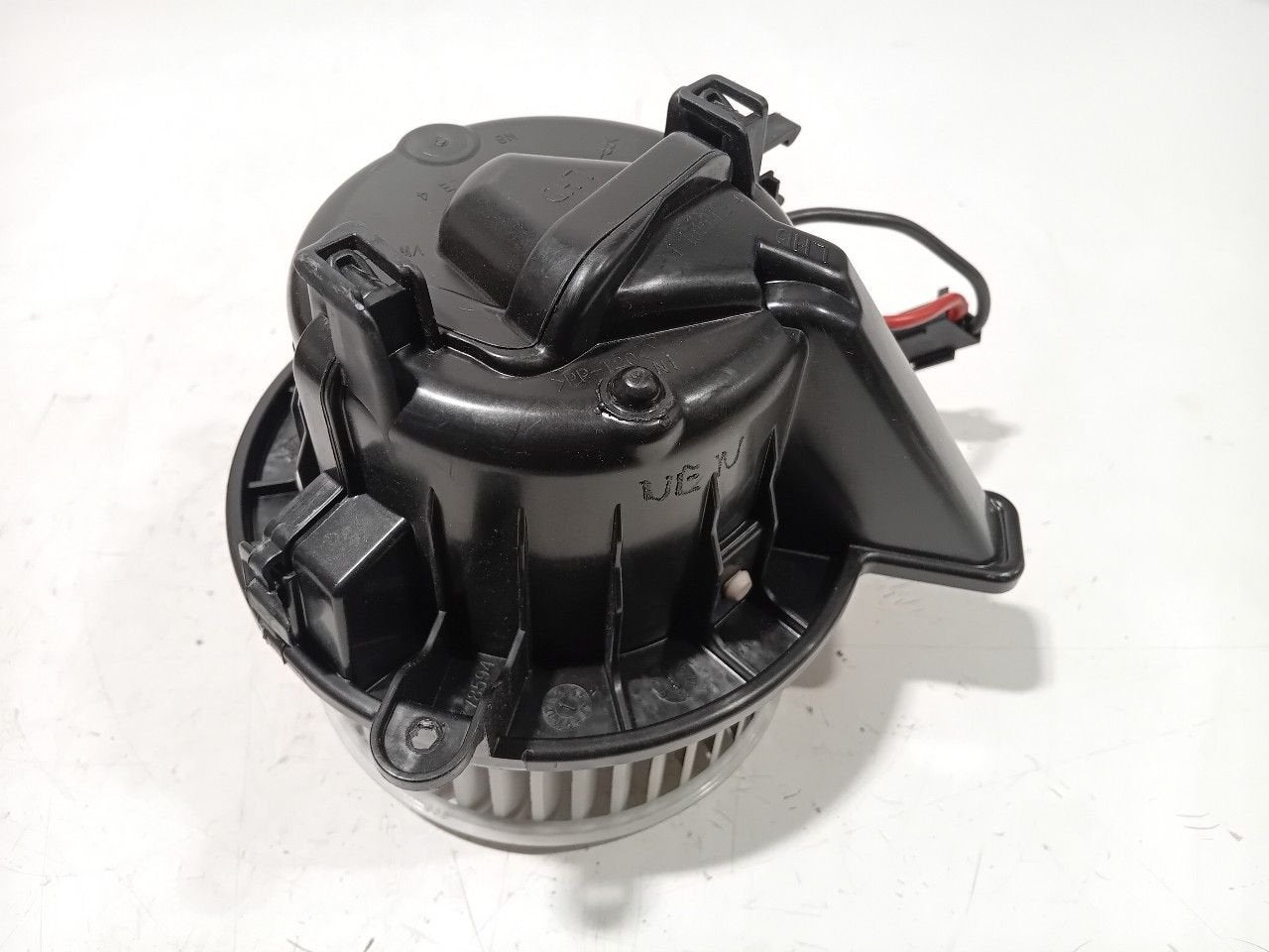 Kachel ventilator motor Volkswagen Polo, Auto-onderdelen, Onderdelen@venauto.nl, Van der Ven Autorecycling B.V., Gebruikt, Ettenseweg 76, 4706 PB Roosendaal, The Netherlands