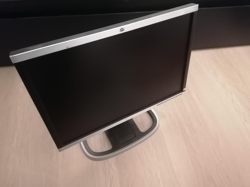 HP Compaq LA2205wg monitor, Ophalen, 60 Hz of minder