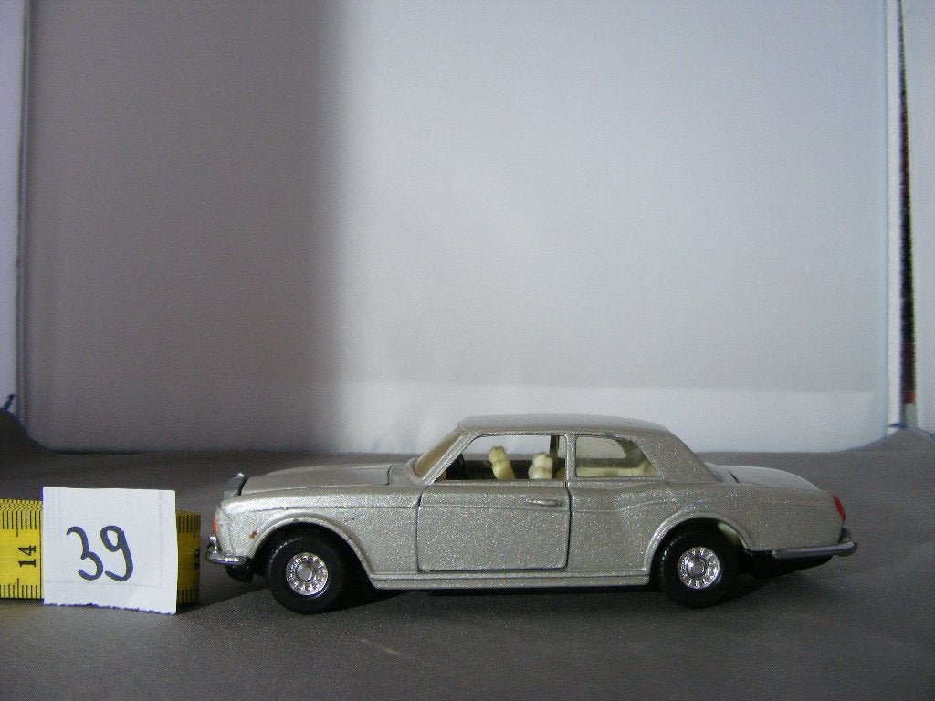 Rolls royce corniche, corgi 1/36 (39) made in china, Ophalen of Verzenden, Zo goed als nieuw, Auto