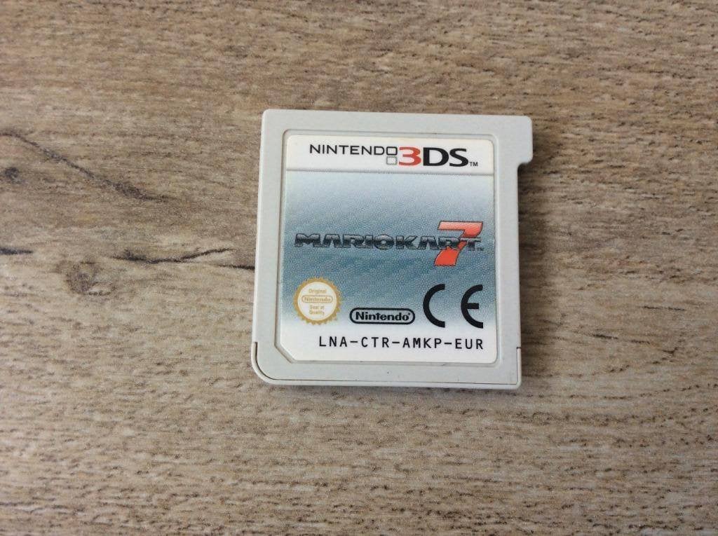 Super Mario Kart voor de Nintendo 3DS - MarioKart, Racen en Vliegen, Ophalen of Verzenden, Zo goed als nieuw, 3 spelers of meer