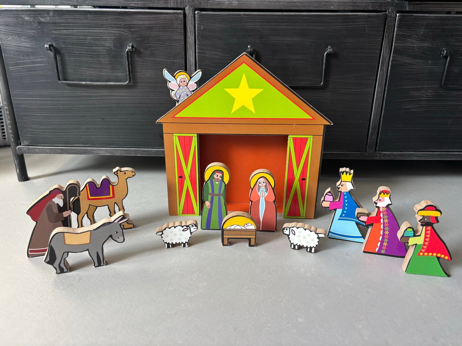 houten kerststal / speelset met figuurtjes compleet, Ophalen of Verzenden