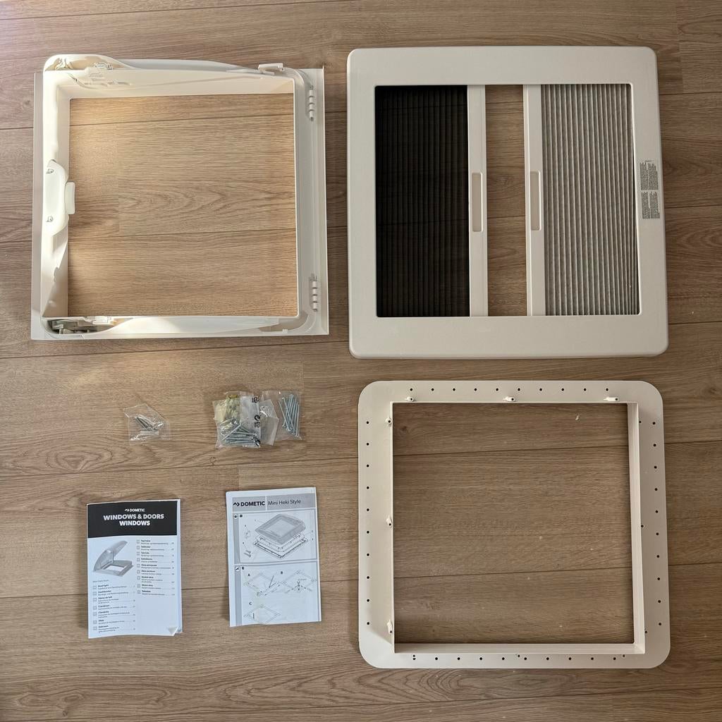 Dometic Mini Heki Dakluik 400x400 mm Caravan/Camper, Caravans en Kamperen, Caravan accessoires, Nieuw, Ophalen of Verzenden