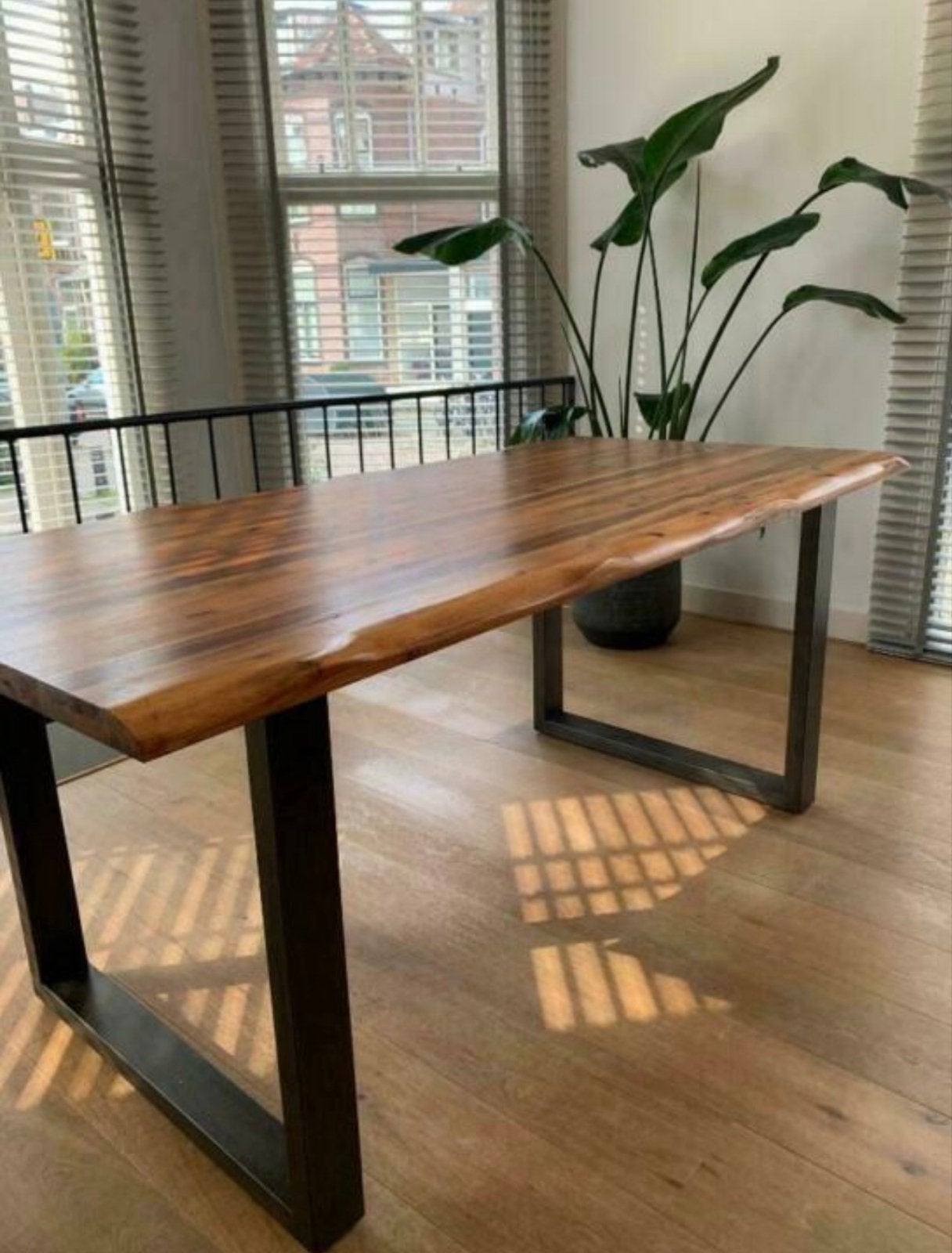 Boomstamtafel massief acaciahout 180x90cm, Ophalen, Gebruikt, 50 tot 100 cm, Vijf personen of meer